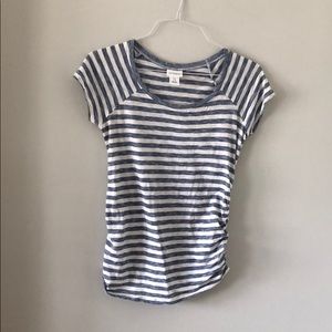 Maternity t shirt